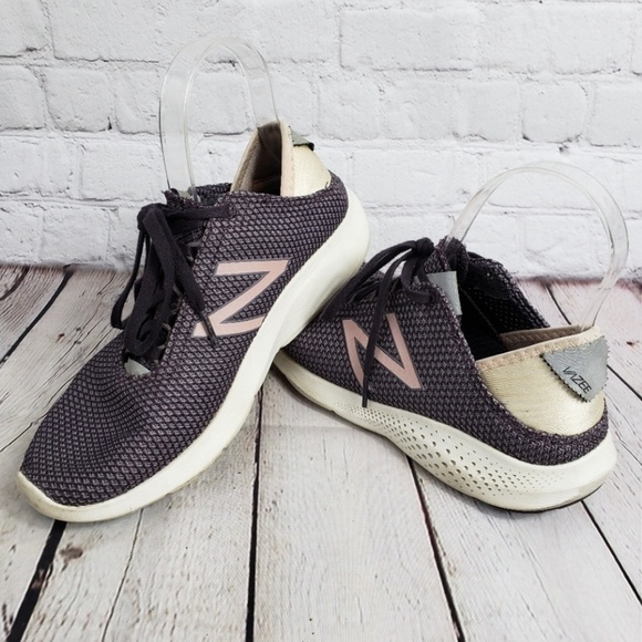 New Balance Coast Gym Sneakers - Picture 4 of 8